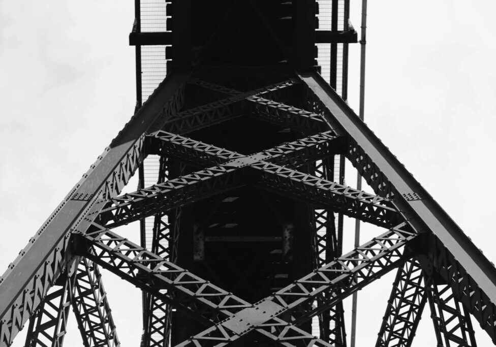 A black and white photo of an iron structure.